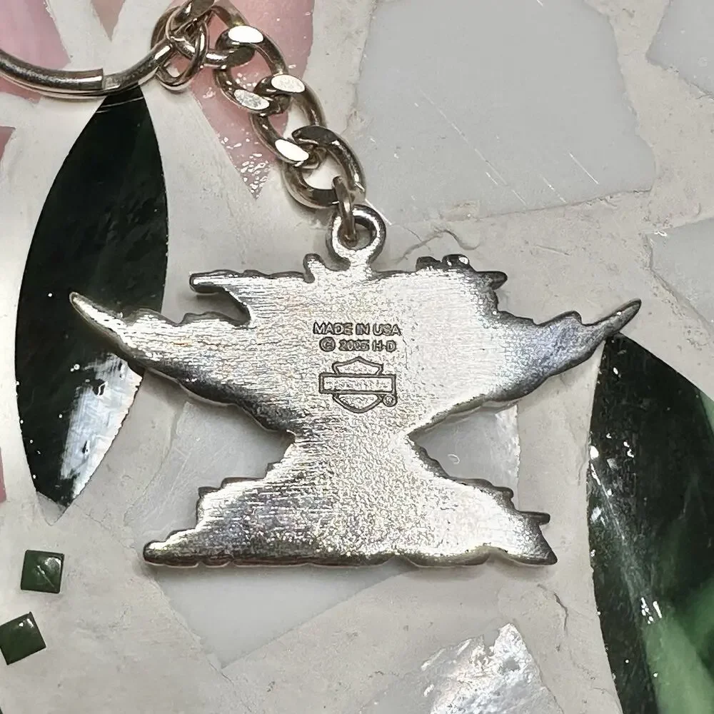 Harley Davidson Motorcycle Keychain GENUINE Screaming Eagle Silver